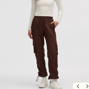 Lululemon🍋🍫Dance Studio Cargo Pants